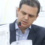 Comissão da ALMT aprova suporte para famílias vítimas de feminicídio e diretrizes para uso de IA no Estado