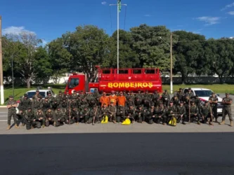 Brigadistas Exército reforçam combate a incêndios em MT