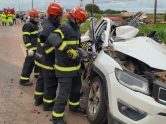 Desencarceramento após acidente na BR-163 deixa dois mortos em Sinop