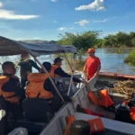 Tragédia no Araguaia: Bombeiros localizam corpo de indígena que desapareceu após barco virar com o filho