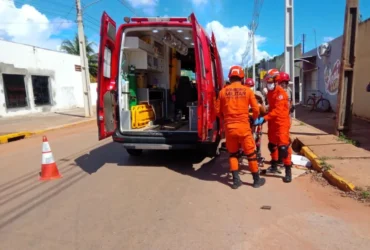 Acidente de trânsito deixa jovem ferido em Cáceres