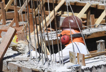 Custo da construção sobe 0,27% em MT, apesar da queda no cimento e no aço