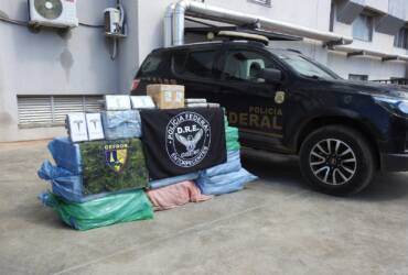 Polícia Federal apreende 450 quilos de cocaína em aeronave e prende quatro pessoas em Gaúcha do Norte