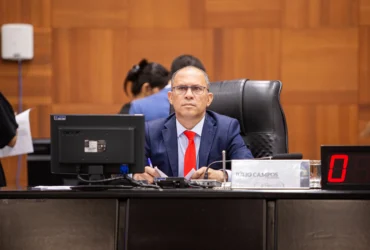 Fabinho cobra solução para despejo de 700 famílias em VG