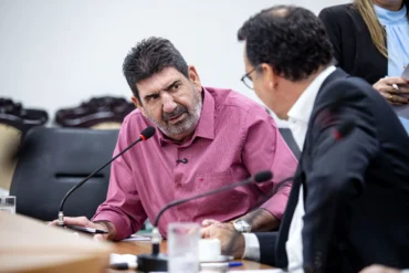 Autismo: Dr. João cobra eficácia de leis em Mato Grosso