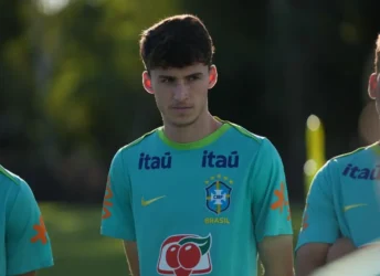 Brasil Sub-17 busca vaga na final contra Colômbia