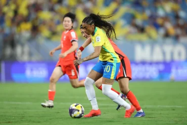 Kerolin destaque na vitória da Seleção Brasileira