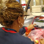 Emprego com carteira cresce e rendimento dos trabalhadores bate recorde no 1º trimestre, aponta IBGE