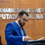 Enfermeiro assume vaga na ALMT e propõe lei para limitar espera de exames no SUS a 60 dias