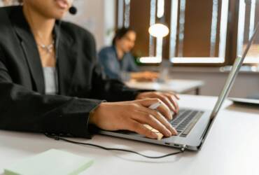 Evoy melhora nota no Reclame Aqui após mudanças no atendimento   Pexels (1)
