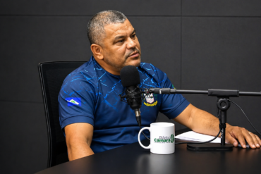 “Jiu jitsu transforma vidas de crianças”, afirma professor Jerry Viana na Rádio Câmara Lucas do Rio Verde