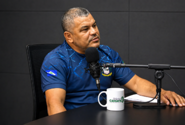 “Jiu jitsu transforma vidas de crianças”, afirma professor Jerry Viana na Rádio Câmara Lucas do Rio Verde