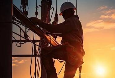 Jovem é indenizado após acidente com eletricidade no primeiro emprego