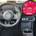 MINI John Cooper Works reforça posicionamento esportivo no Brasil   Sérgio Dias (10)