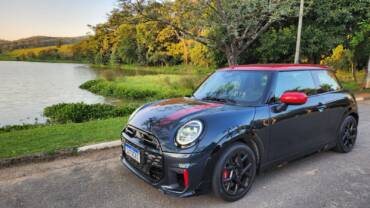 MINI John Cooper Works reforça posicionamento esportivo no Brasil   Sérgio Dias (22)