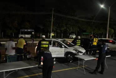 Lei Seca prende 12 motoristas e remove 45 veículos em Cuiabá