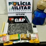 Nova Xavantina: PM prende integrante de facção com 300 porções de cocaína e máquinas caça-níqueis