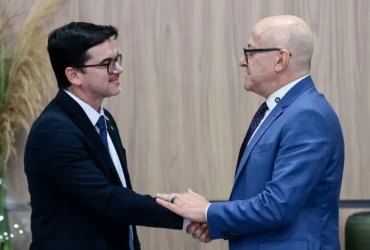 Fábio Pimenta assume Fazenda com foco em arrecadação