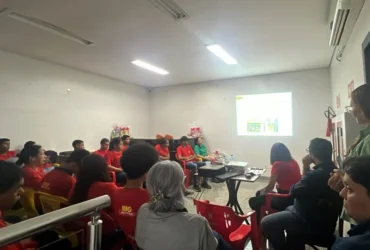 Procon capacita funcionários