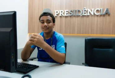 Aprendizagem na ALMT marca início de jovens