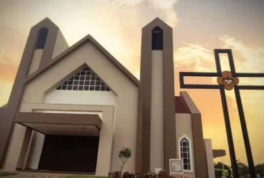 Celebrações acontecem em quatro comunidades da Paróquia Rosa Mística e incluem missas, encenação da Paixão de Cristo e momentos de profunda espiritualidade durante a Semana Santa