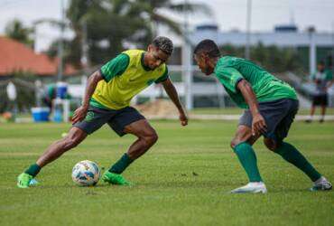 Floresta x Ferroviária ao vivo: onde assistir, escalações e tudo sobre o duelo pela Série C 2026. Imagem: Ronaldo Oliveira/ Floresta EC