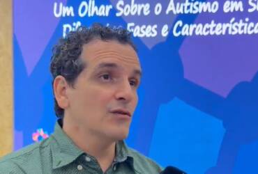 Entrevista com doutor em Psicologia reforça que identificação precoce pode transformar a qualidade de vida de crianças e famílias