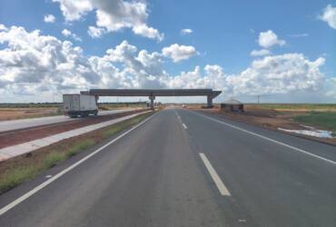 BR-163 avança na duplicação e já soma mais de 69 km de pista nova entre Lucas do Rio Verde e Nova Mutum