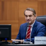 Embates na ALMT: Wilson Santos cobra repasse de maquinários apreendidos para a agricultura familiar em Mato Grosso
