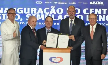 Vacina contra o câncer ganha marco regulatório sancionado por Lula