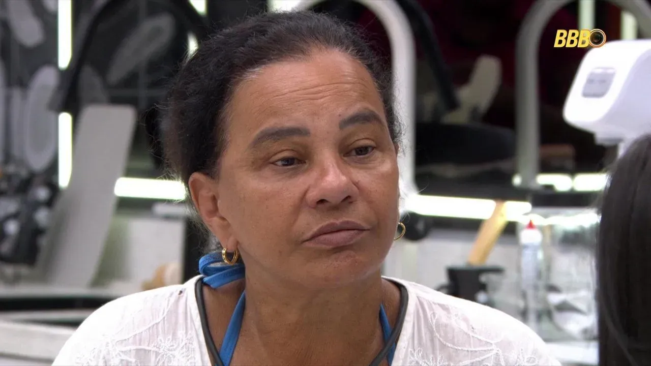 BBB26: Solange Couto revela problema de saúde e presta apoio a Ana Paula
