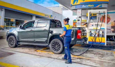 Abastecendo s10 com diesel   imagem CenarioMT