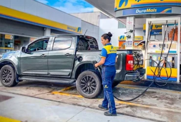 Abastecendo s10 com diesel   imagem CenarioMT