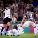 Corinthians x Internacional: onde assistir ao vivo, horário e escalações do duelo pela 10ª rodada do Brasileirão