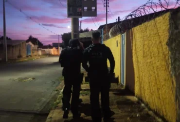 Operação cumpre mandados contra grupo por roubo em Cuiabá