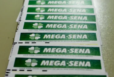 Mega-Sena acumula novamente e prêmio principal vai a R$ 130 milhões