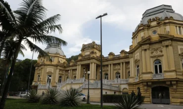 Maioria do STF vota por eleicao indireta no Rio de Janeiro e julgamento é suspenso