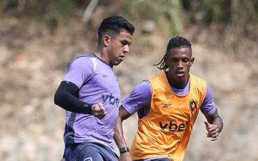 Botafogo x Remo: onde assistir, escalações e tudo sobre o duelo da 14ª rodada do Brasileirão. Imagem: Vitor Silva/BFR