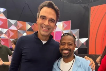 Leandro posa com Tadeu Schmidt após BBB 26 e repercute encontro