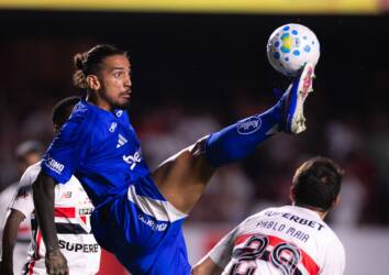 Barcelona-EQU x Cruzeiro: onde assistir, escalações e tudo sobre a estreia na Libertadores 2026. Imagem: Marco Galvão/Cruzeiro