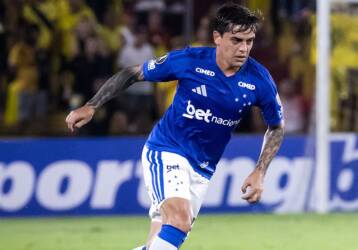 Cruzeiro x Red Bull Bragantino: onde assistir ao vivo, escalações e análise do jogo no Mineirão. Imagem: Gustavo Aleixo/Cruzeiro