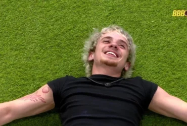 BBB26: Juliano Floss conquista apartamento e carro na reta final