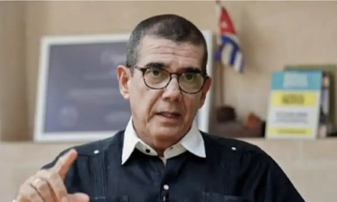Cuba monitora movimentação militar dos EUA em meio a tensões com Trump