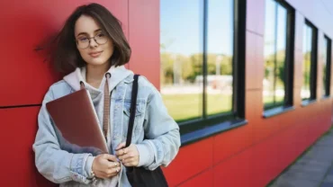Horóscopo revela como cada signo se comporta na escola