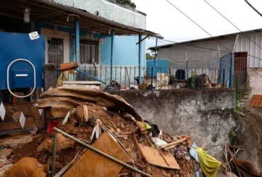 Famílias afetadas por enchentes em Minas Gerais devem validar cadastro para receber auxílio
