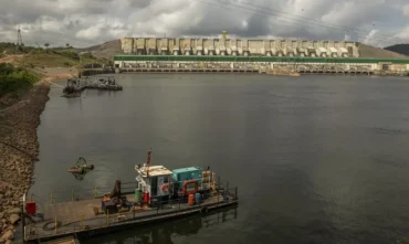 Bandeira amarela volta em maio e encarece conta de luz