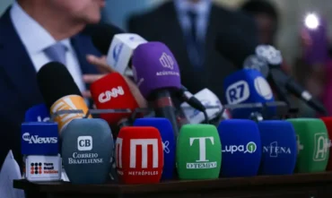 Imprensa: Brasil supera EUA pela primeira vez em ranking global