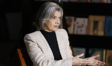 Cármen Lúcia relata pressão familiar para deixar STF por machismo