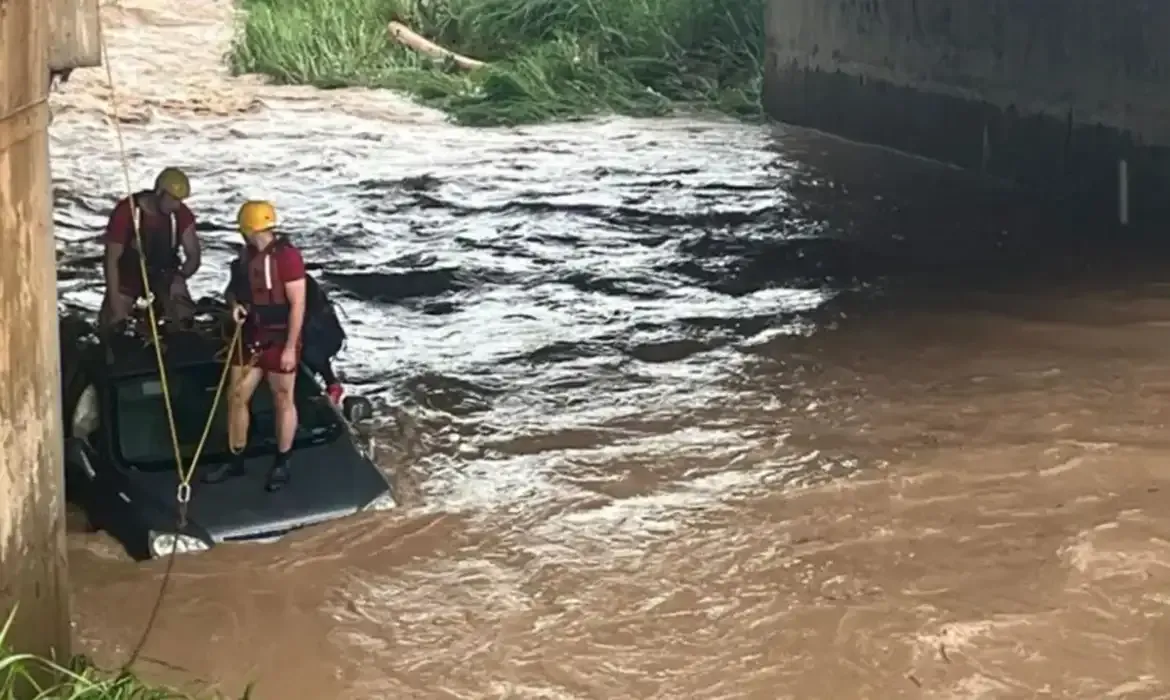 Bombeiros encontram vítima após desaparecimento em Piracicaba durante chuvas