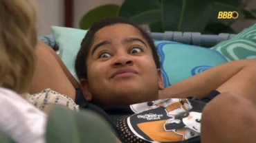 Milena pede emprego no BBB 26 e surpreende colegas na reta final